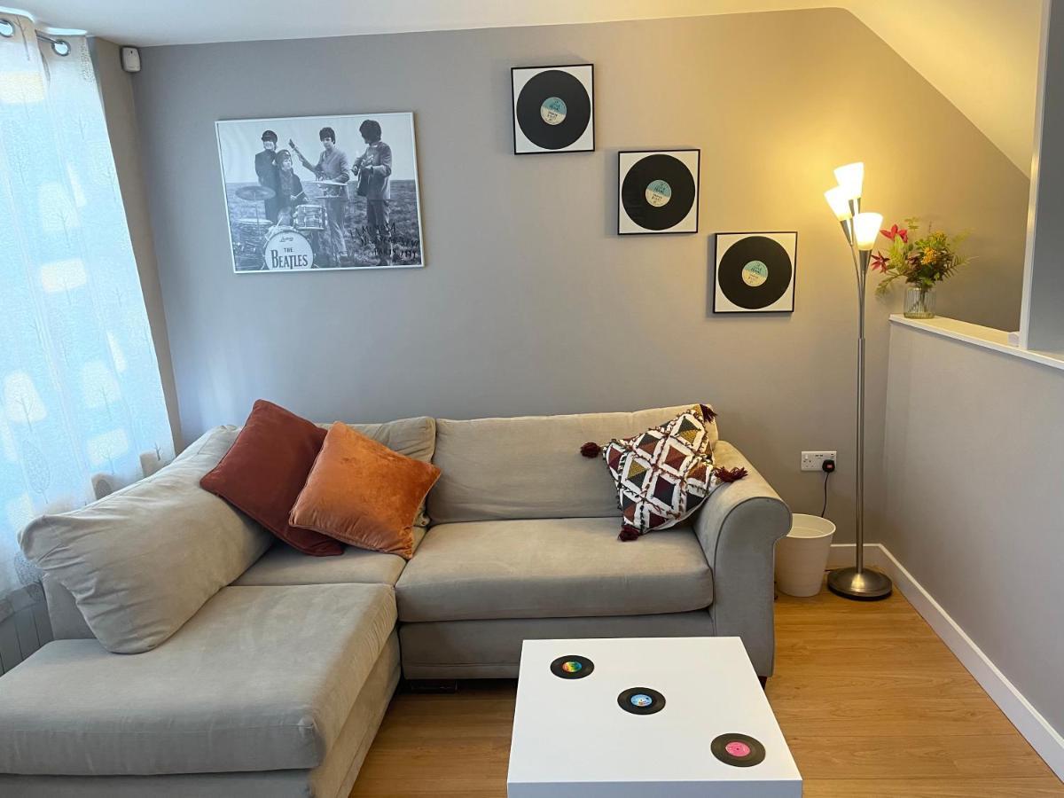 Hot Numbers Apartment Кеймбридж Екстериор снимка