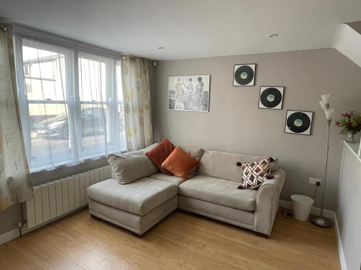 Hot Numbers Apartment Кеймбридж Екстериор снимка